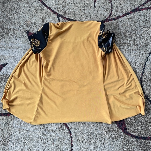 NWOT Women’s Mustard flower print shirt floral vest connected vintage 🏵️💐 - Picture 10 of 12